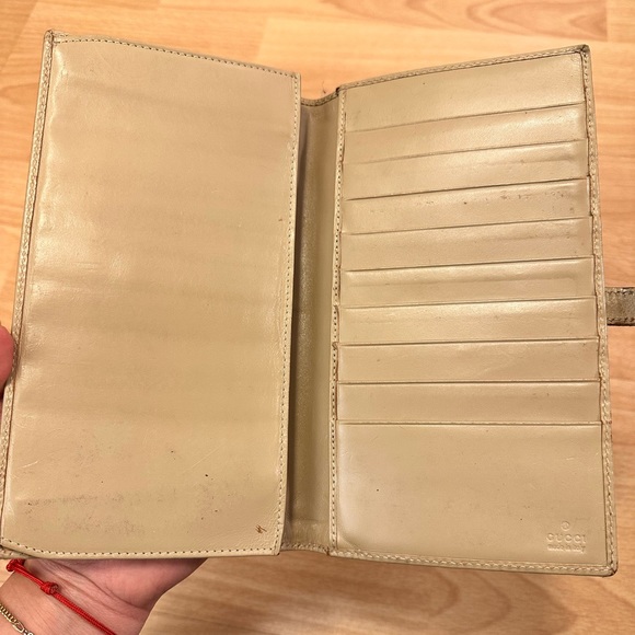 AUTHENTIC Gucci GG Monogram Jackie Vintage Wallet (with serial number) - Picture 2 of 6